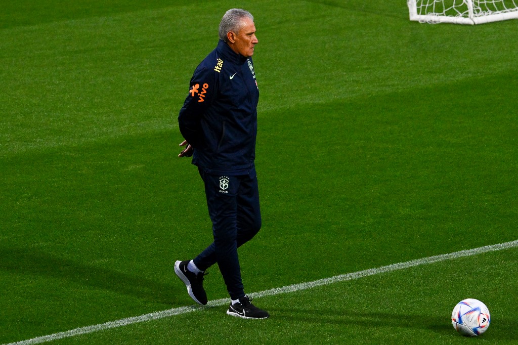 FBL-WC-2022-TRAINING-BRAZIL
