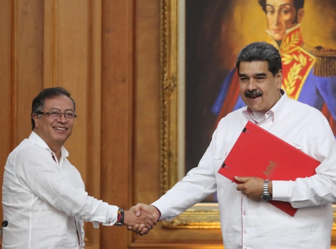 Petro Y Maduro