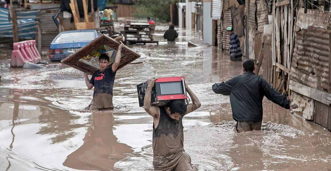 Perú declara en emergencia 18 distritos de Lima y Callao por lluvias ...