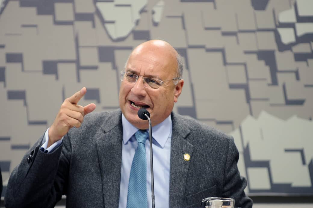 Williams Dávila exige la liberación inmediata de cuatro portugueses detenidos en Venezuela