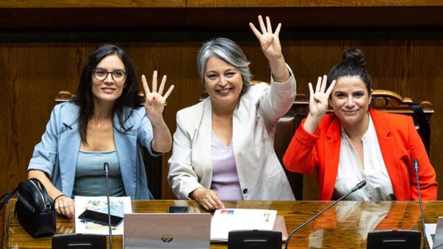 Chile aprueba la jornada laboral de 40 horas semanales: ¿cuánto se trabaja en América Latina? (y qué pasa en el resto del mundo)