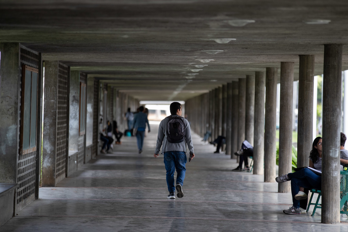 Evalúan nuevas alternativas para facilitar el ingreso de bachilleres a las universidades