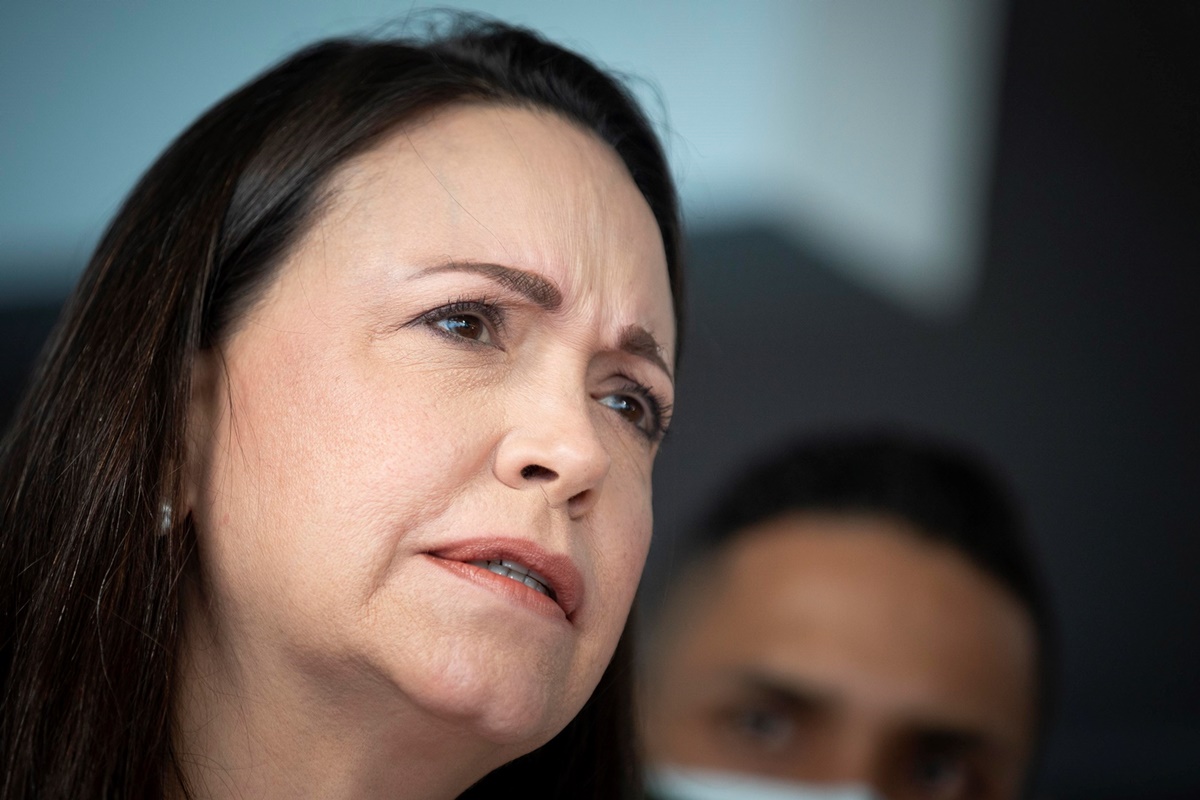 Opositora Machado solo participará en negociación que "libere" a Venezuela