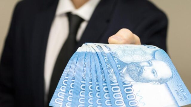 Los 3 países que tienen el salario mínimo más alto de América Latina (y para qué alcanza)