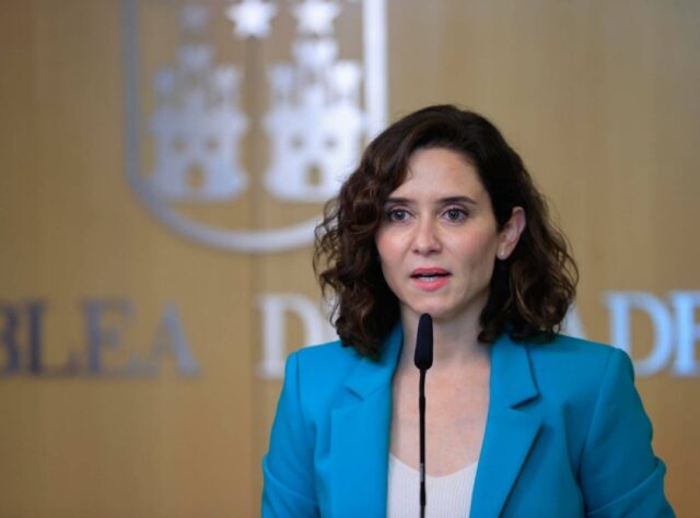 Isabel Díaz Ayuso defiende la Hispanidad frente a "visiones sectarias" que la menoscaban