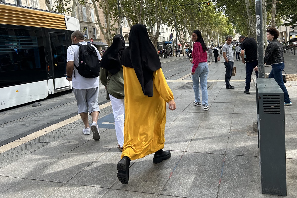 FRANCE-EDUCATION-RELIGION-POLITICS