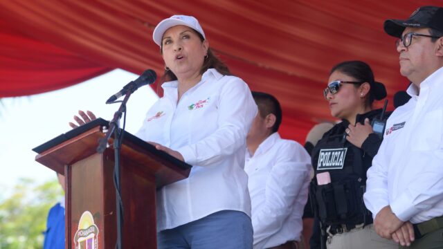 Boluarte llama asesino a Castillo y pide que responda por las muertes en las protestas