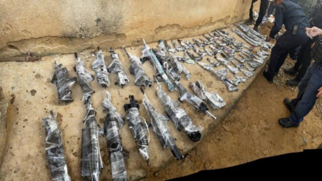 El arsenal que había en Tocuyito: Drogas, miles de armas y 12.000 cartuchos
