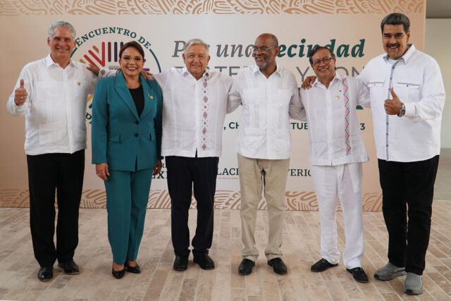 Países latinoamericanos prometen "un antes y después" tras la cumbre migratoria de México