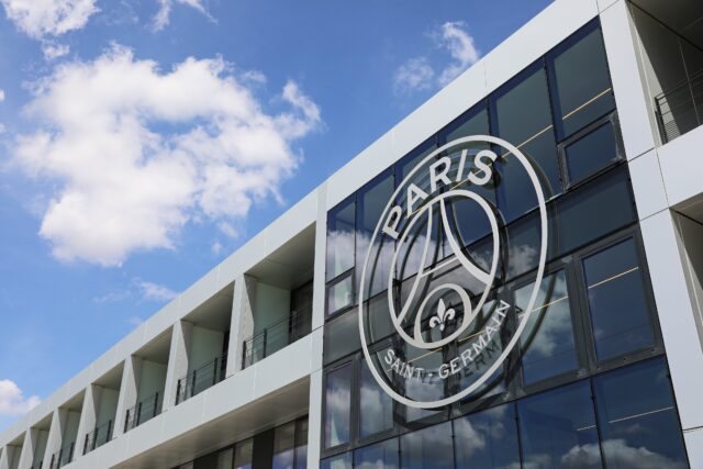 La UEFA multa con 98.000 euros al PSG por incidentes durante la visita del Milan