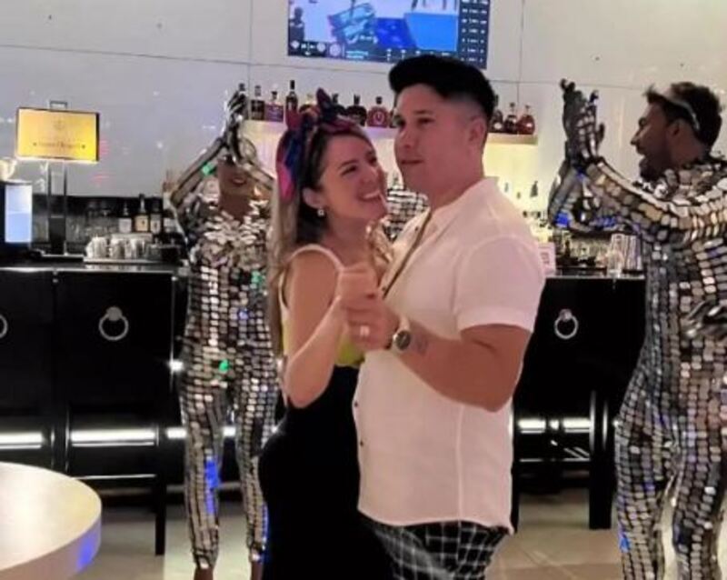 Chyno Miranda y Astrid Falcón