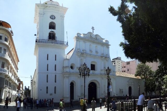 Ministerio Público investigará a sacerdotes de Miranda por presunto uso indebido de donaciones