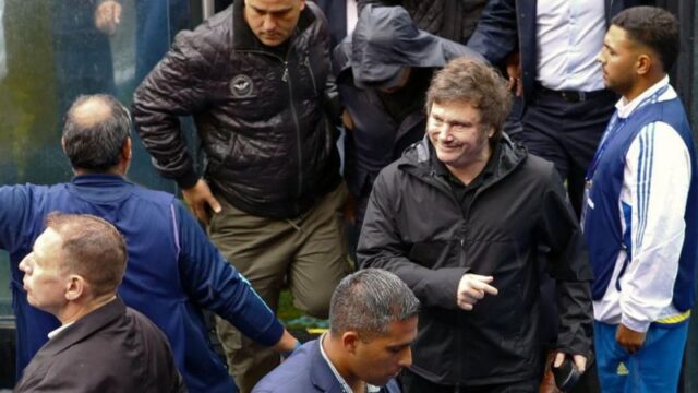 Boca Juniors: cómo unas elecciones en uno de los clubes de fútbol más populares de América Latina se convirtió en un tema de política nacional en Argentina (y qué tiene que ver Milei)