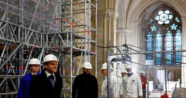 Crece la presión para que Macron no cambie las vidrieras de Notre Dame