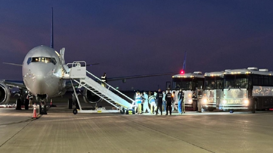 llegan-primeros-migrantes-deportados-a-venezuela-en-vuelo-directo-desde-eeuu-13054