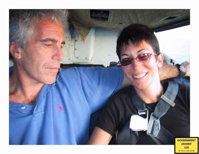 Ghislaine Maxwell pide a la Corte Suprema revocar su condena por tráfico sexual