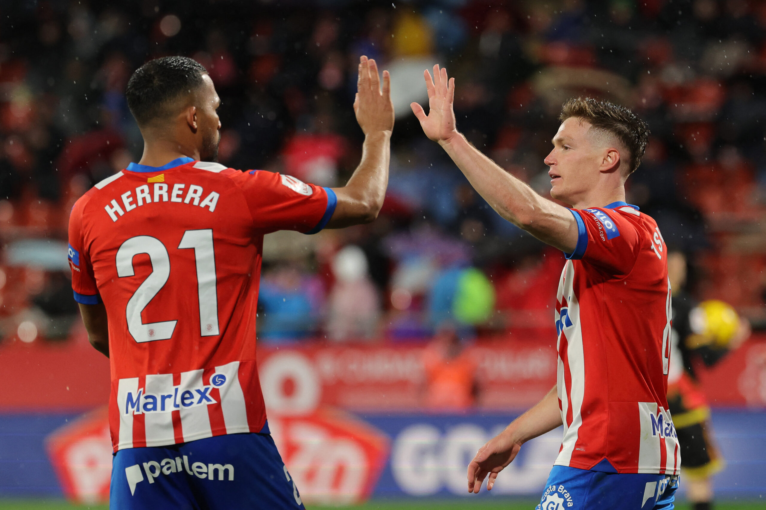 El Girona de Yangel Herrera gana 3-0 al Rayo y vuelve al segundo puesto