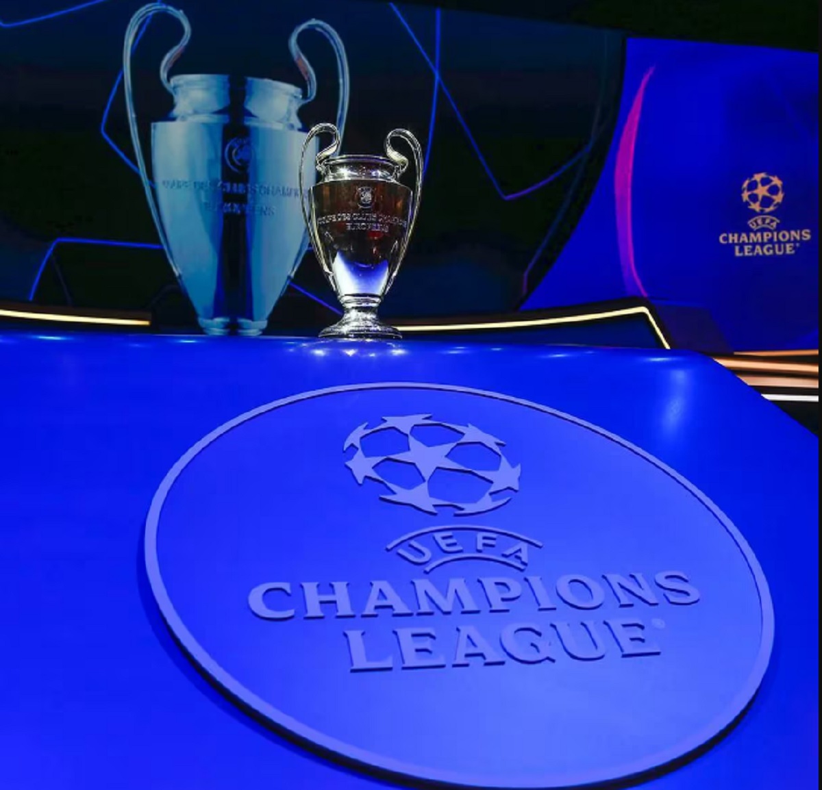 Champions formato