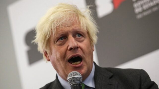 Empresario gestionó el viaje de Johnson a Venezuela para reunirse con Maduro