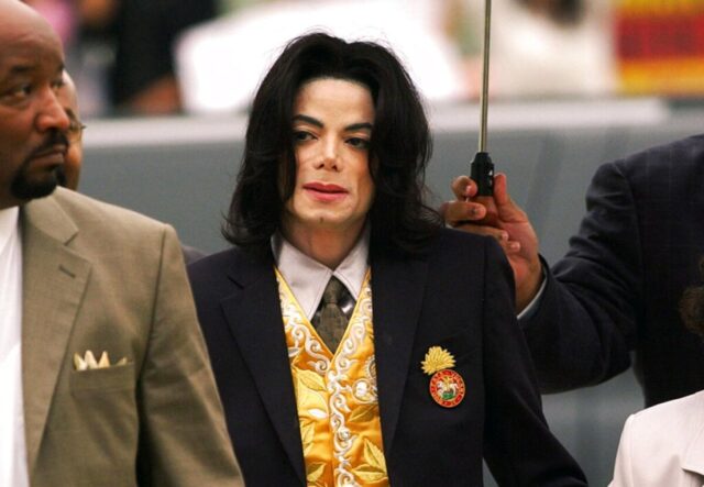 Productor de biopic de Michael Jackson negó que se esté limpiando la imagen del cantante