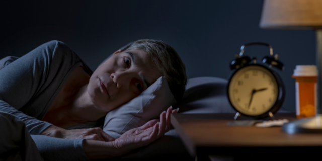 Lo que pasa en el cuerpo al beber alcohol antes de dormir