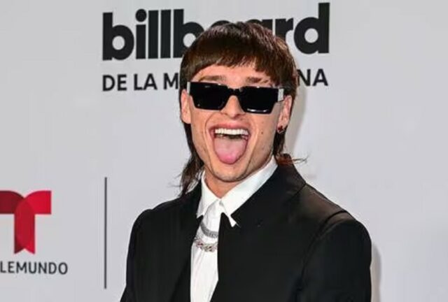 Peso Pluma es el artista latino más visto en YouTube y logró récord Guinness
