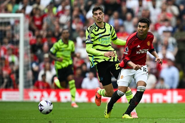 Arsenal gana 1-0 a Manchester United y sigue líder antes de última fecha de Premier