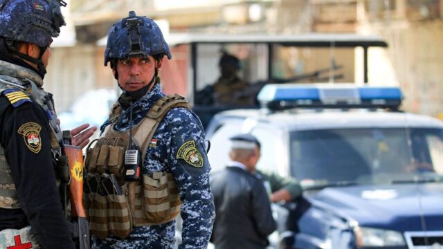 Detienen a una mujer que trató de vender a una joven por 2.300 dólares en Irak