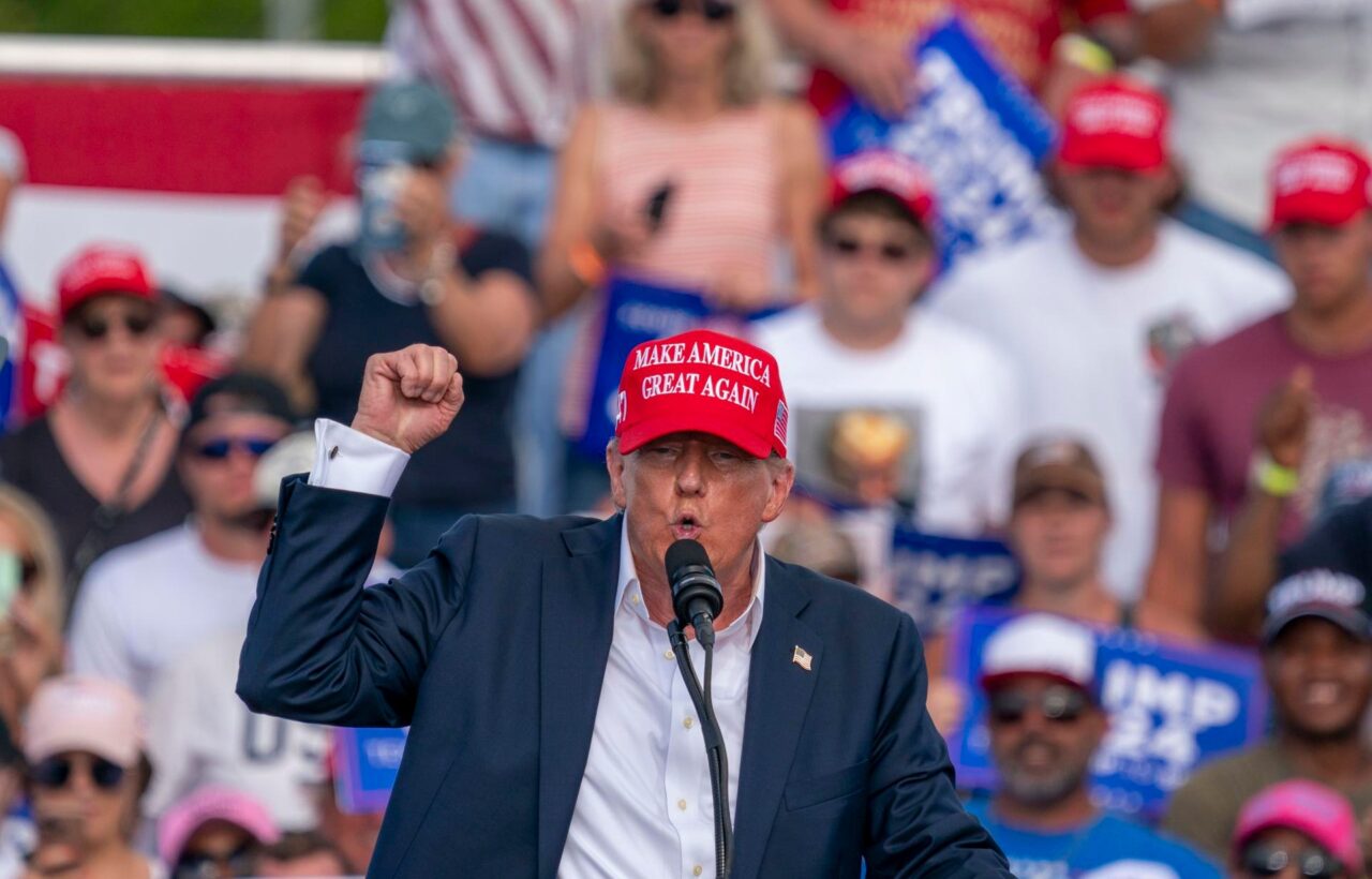 Trump (12)
