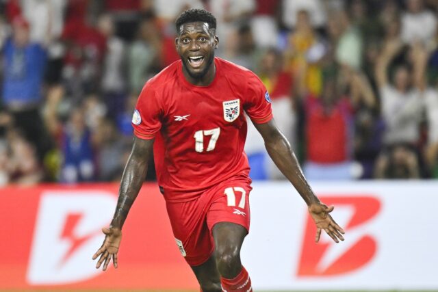 Cambio de roles en Concacaf: Canadá y Panamá a cuartos, México y Estados Unidos a casa