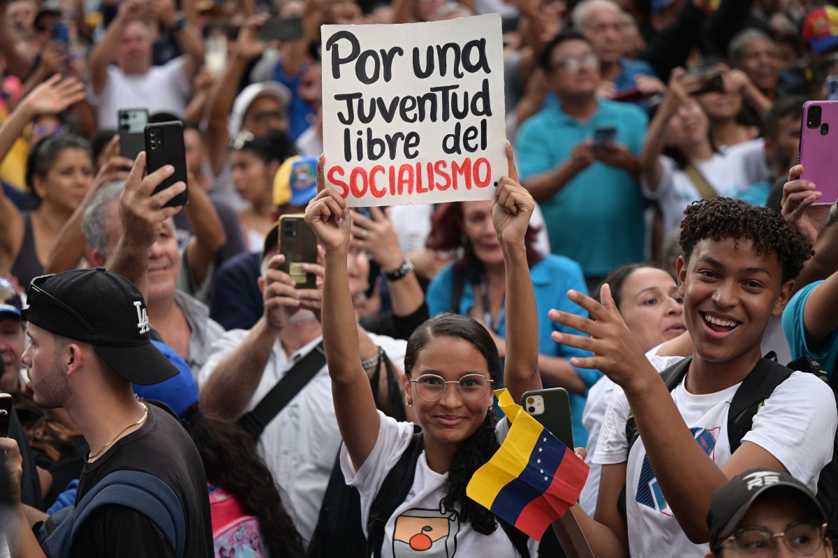 VENEZUELA-ELECTION-CAMPAIGN-OPPOSITION-SUPPORTERS
