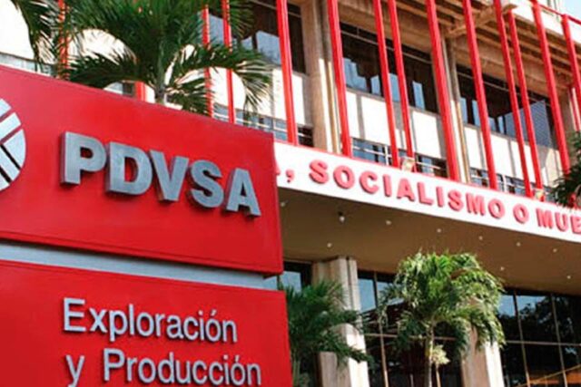 El "saqueo" en el país supera los 200.000 millones de dólares, según Transparencia Venezuela