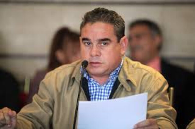 Plataforma Unitaria condena "detención arbitraria" de Gregorio Graterol: "Hacer política no es delito"