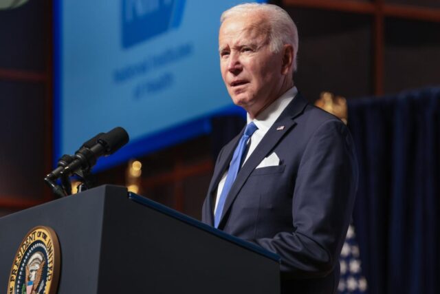 Biden emitió perdón preventivo para Fauci y el comité que investigó el asalto al Capitolio