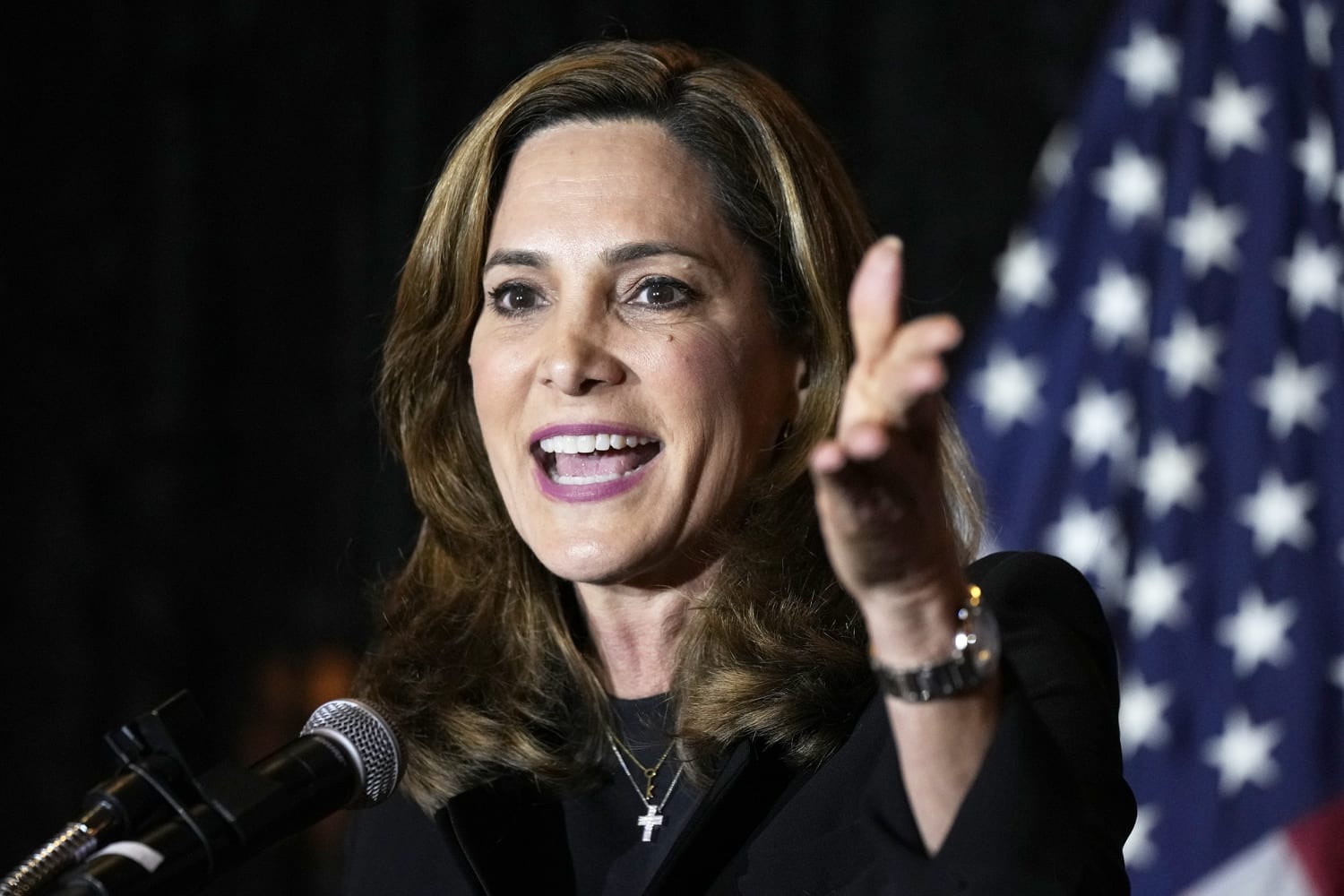 Congresista María Elvira Salazar acusa a Smartmatic de corrupción: "Está vincula al régimen criminal de Maduro"