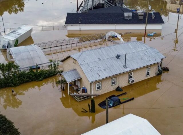 Inundaciones en Kentucky dejan ocho muertos y miles de afectados