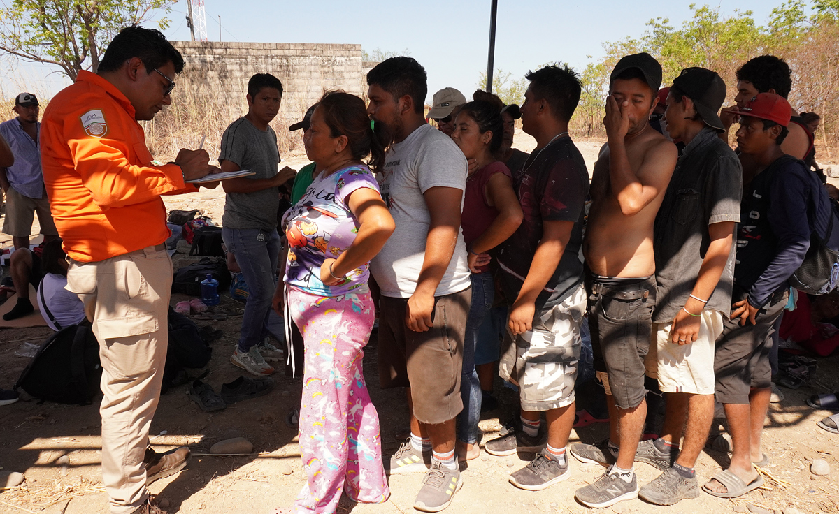 Desafiando políticas de EE.UU. migrantes persisten en su objetivo desde el sur de México