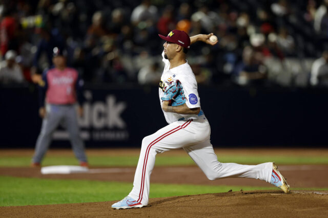 Serie del Caribe: Jesús Vargas lanzó juego sin hits ni carrera y guió triunfo de Venezuela