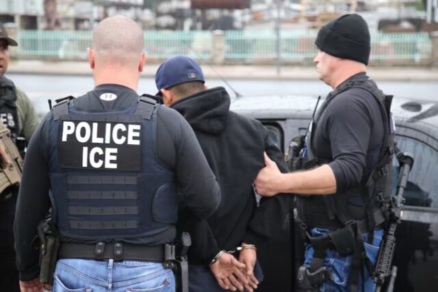 Quiénes son los más buscados por el ICE en EE UU para ser deportados: de qué se les acusa