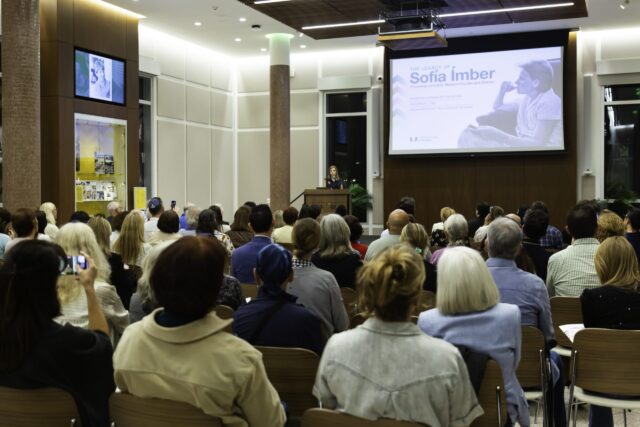 La Universidad de Miami abre al mundo el legado de Sofía Ímber en su centenario