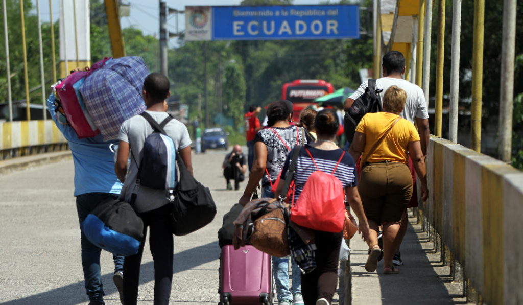 Entró en vigor en Ecuador la visa de transeúnte para venezolanos: este es el precio