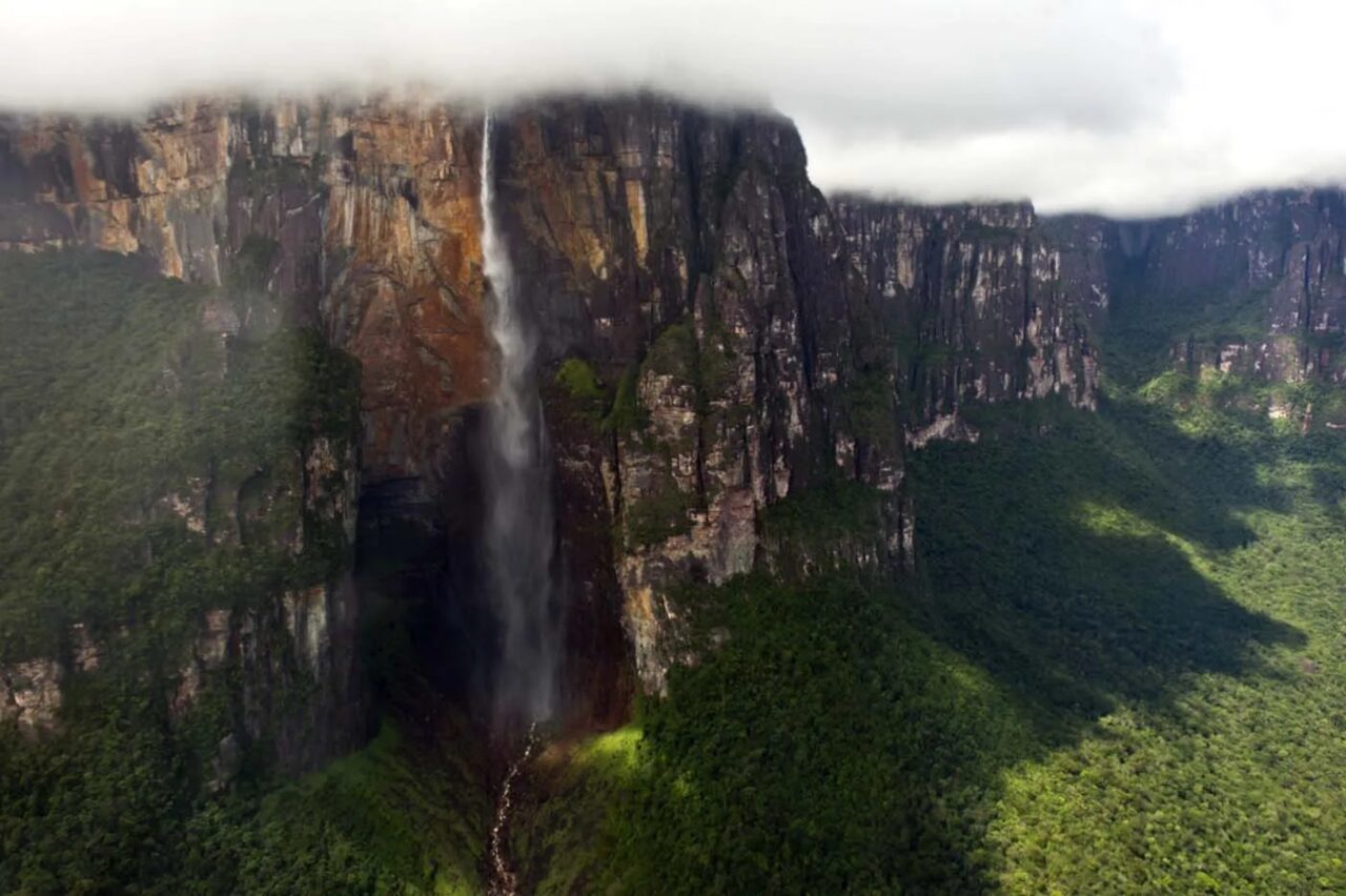 Unesco discutirá el daño causado por la minería en Canaima, pero no hay garantías de una inspección