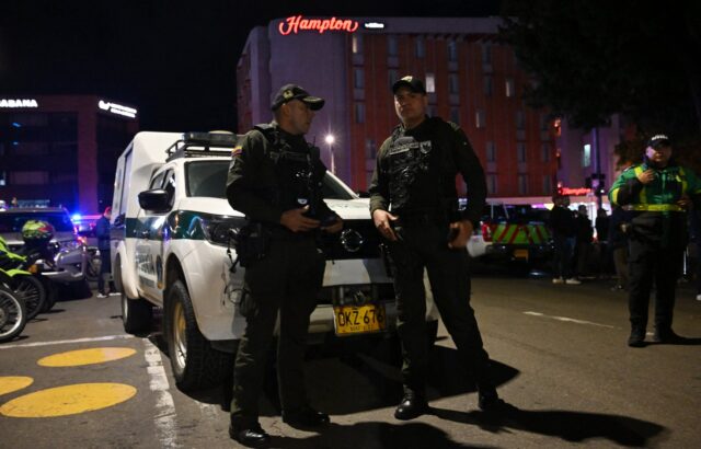 Más de 100 policías investigan atentado contra Miguel Uribe