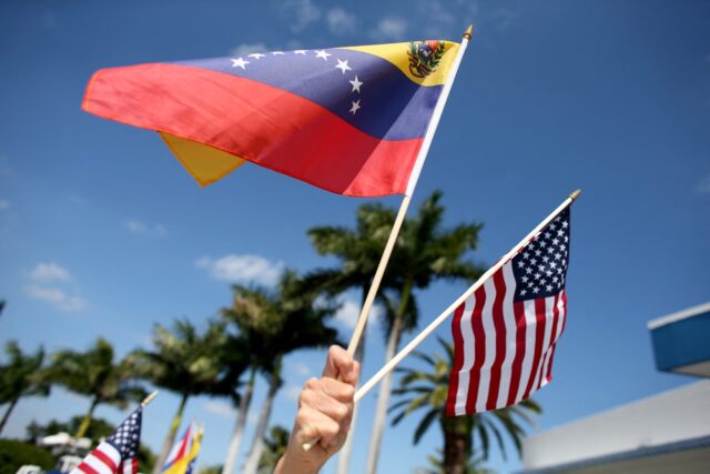 Reacciones al fin del parole humanitario para venezolanos en Estados Unidos: “Nada justifica el ensañamiento”