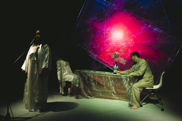 Anomalías explora los límites de la mente desde el juego teatral