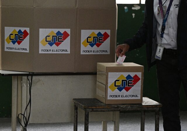 Alertan sobre el desmantelamiento del sistema electoral en Venezuela tras las presidenciales