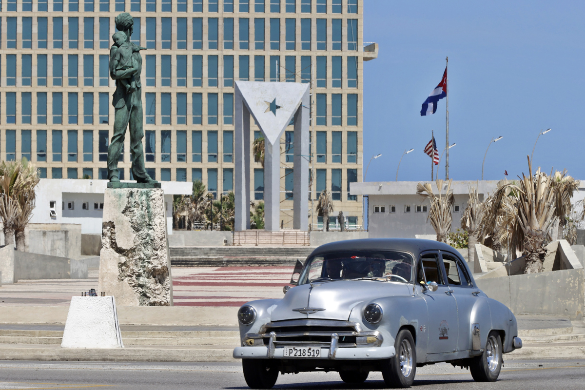 25 años de la disputa de La Habana y Miami por el destino del "balserito" Elián González