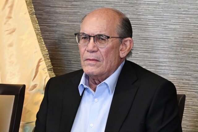 Omar González afirmó que hay fisuras en las fuerzas armadas y policiales