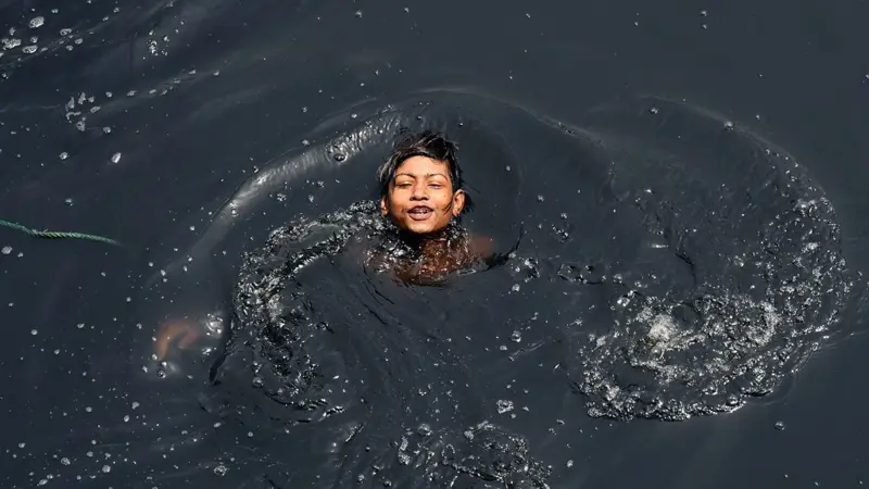 Cuán higiénicas son realmente las piscinas públicas