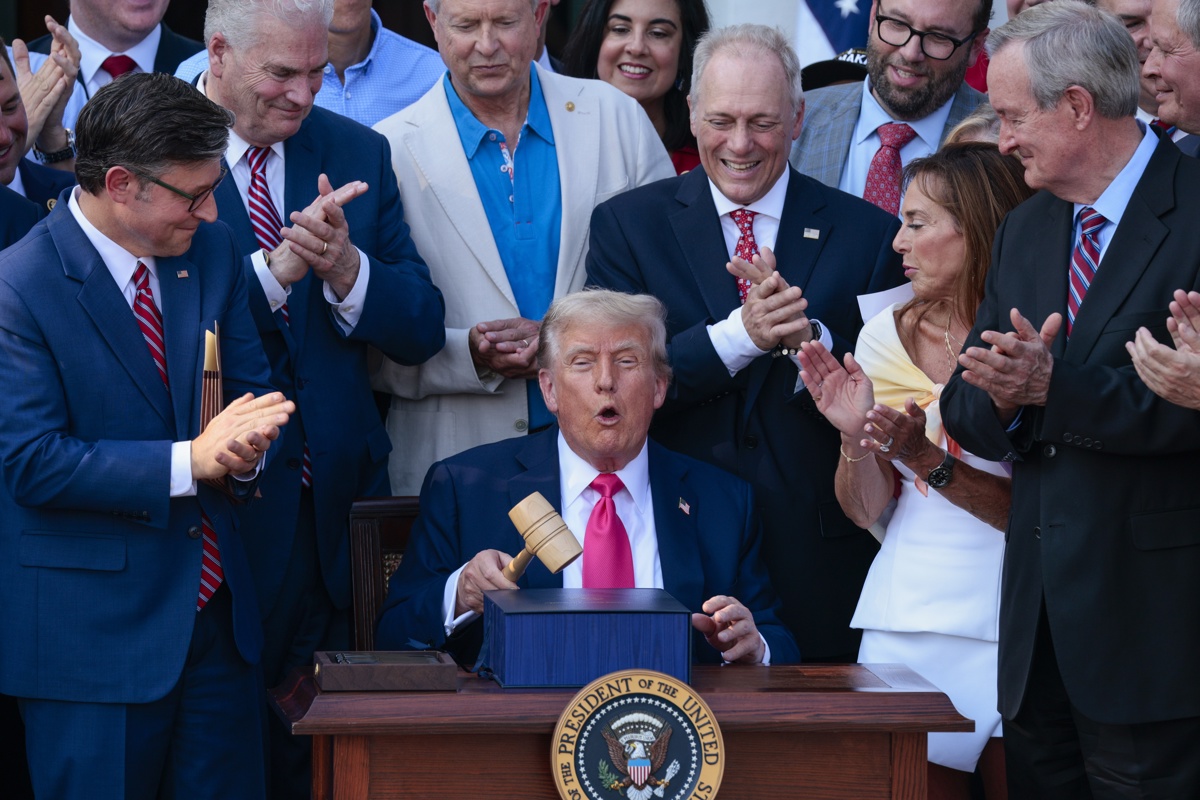 US President Trump to host Independence Day military picnic